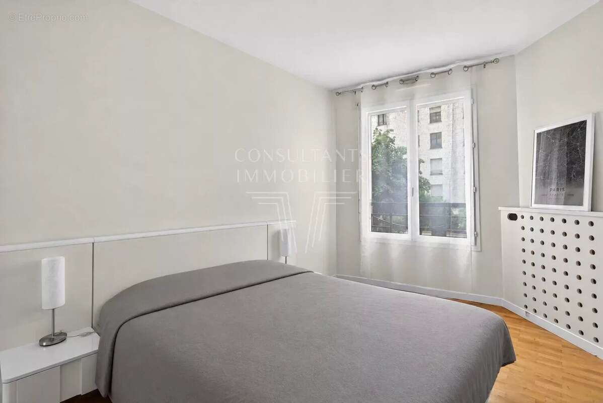 Appartement à LEVALLOIS-PERRET