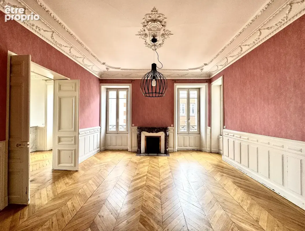 Appartement familial à Cours Sablon - photo 3