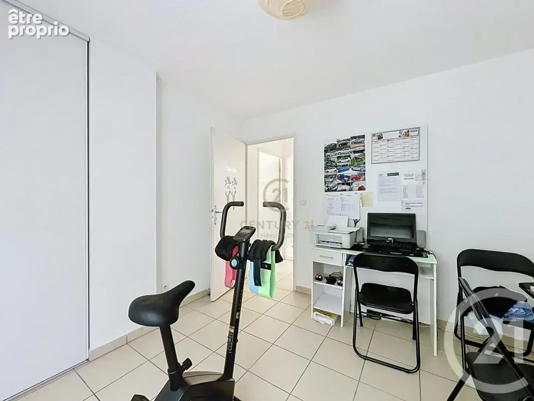 Appartement 3 pièces 63 m² à vendre à Grigny (69520) - photo 9