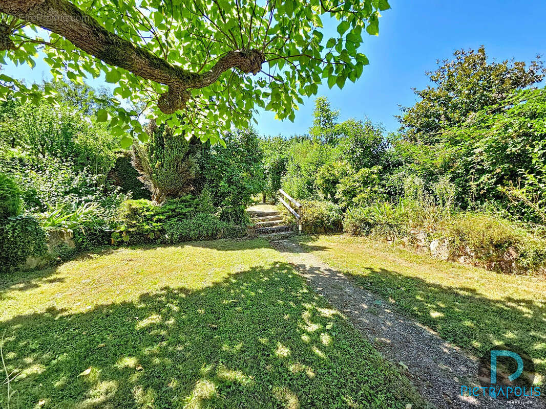 Maison 116 m² à Cruzilles-Les-Mepillat  - photo 2