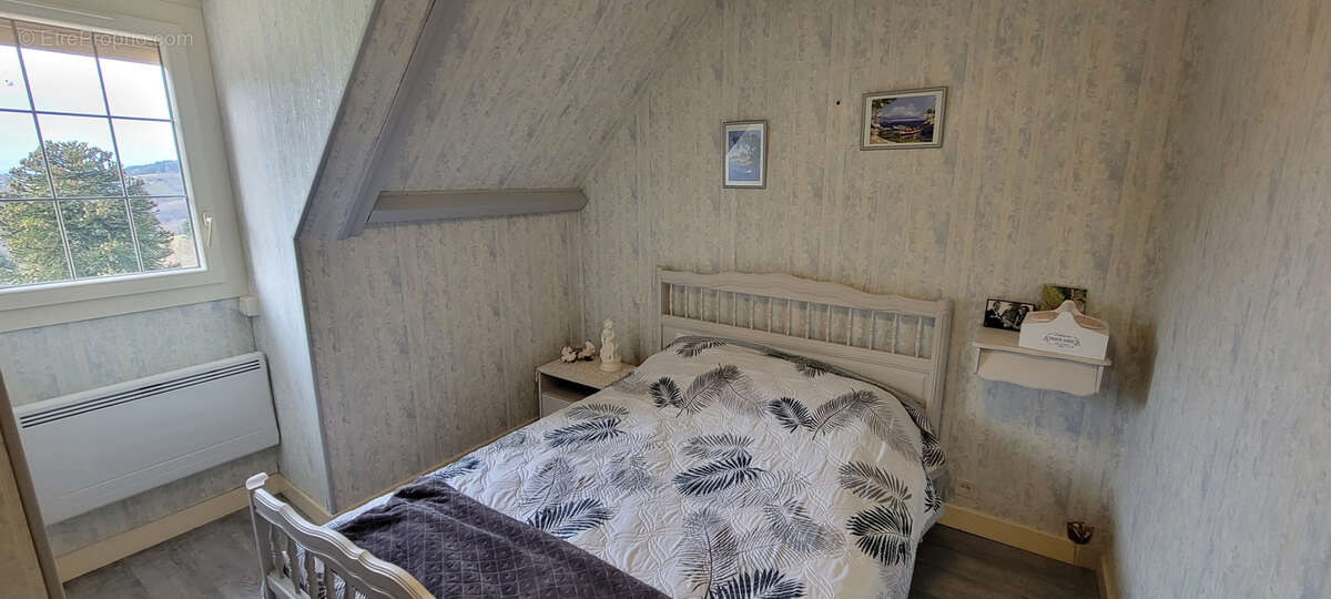Maison à BEYNAT