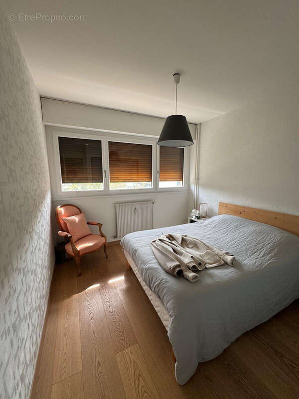 Appartement à SAINT-JULIEN-EN-GENEVOIS