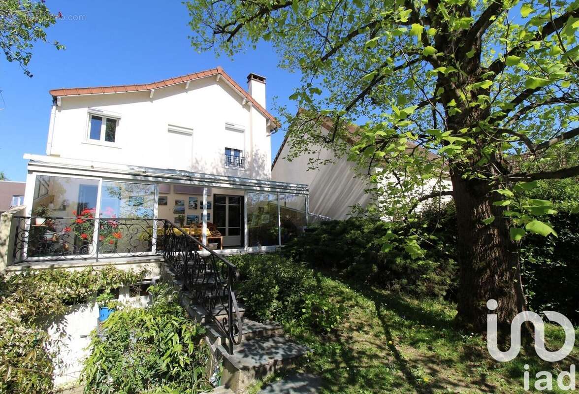 Photo 2 - Maison à CORMEILLES-EN-PARISIS