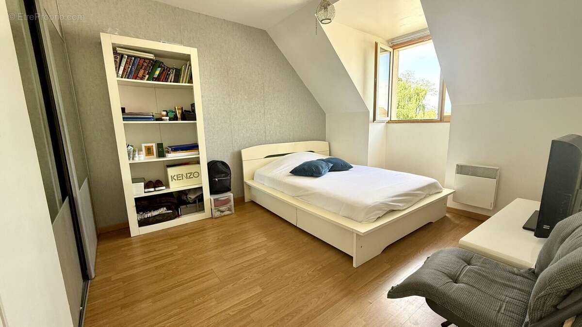 Maison à MANTES-LA-VILLE