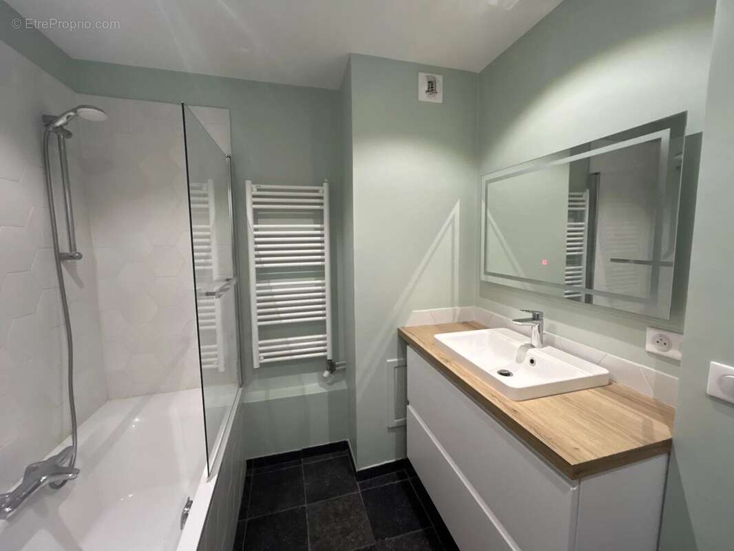 Appartement à MONTIGNY-LE-BRETONNEUX