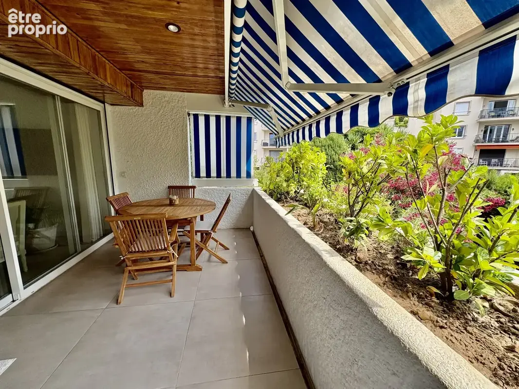Appartement 72 m² à Cassis  - photo 2