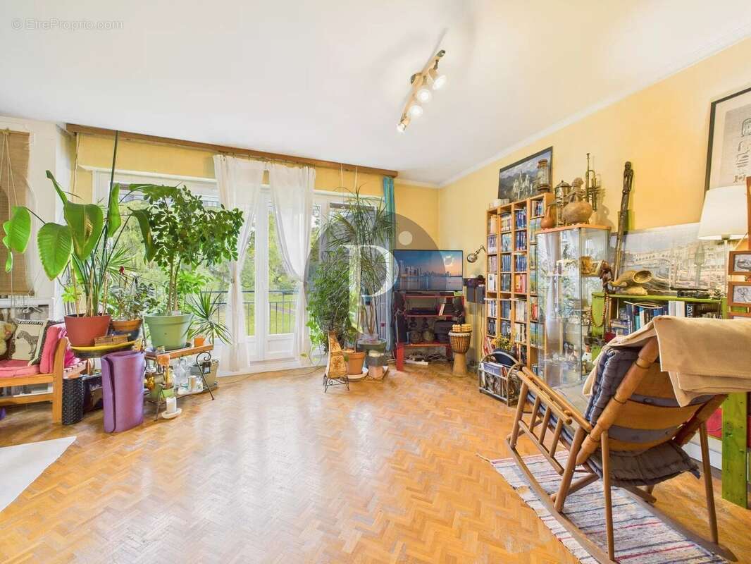 Appartement à CHATENAY-MALABRY