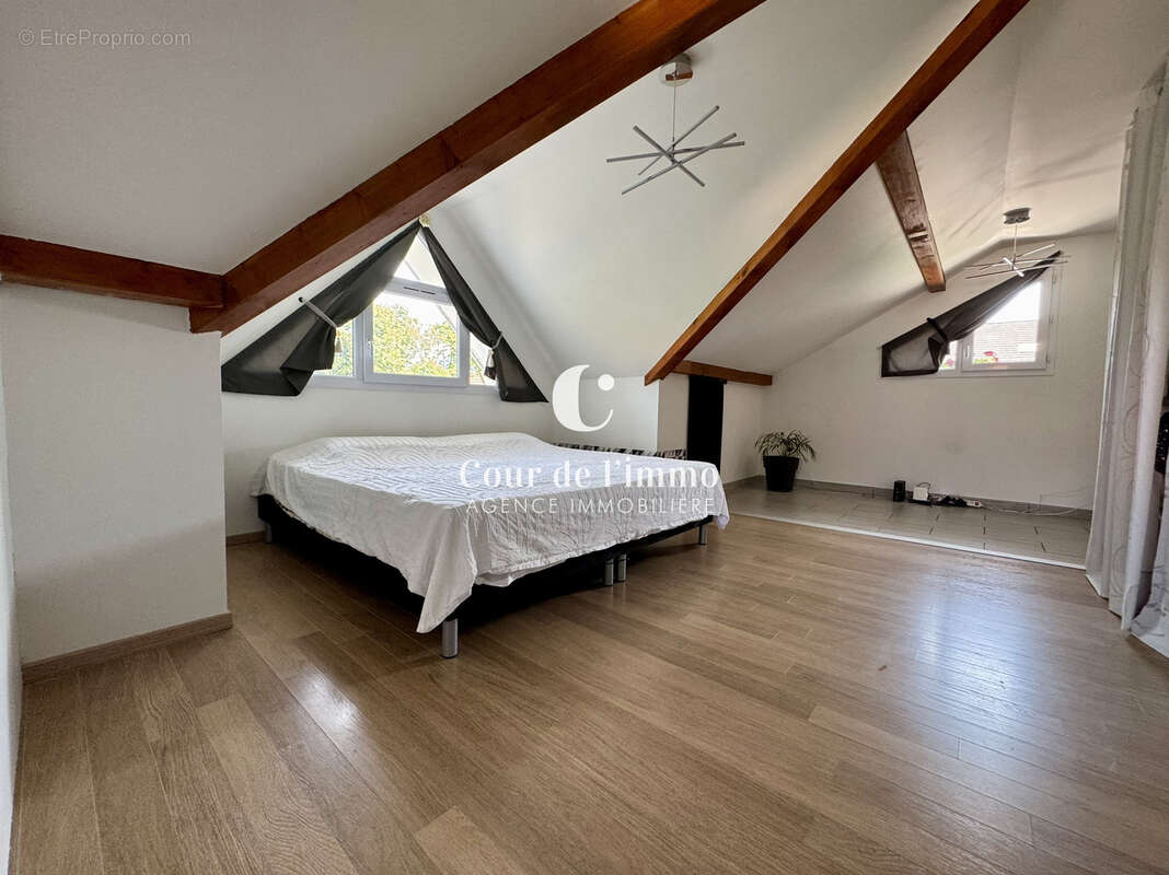 Maison individuelle à VETRAZ-MONTHOUX - photo 10