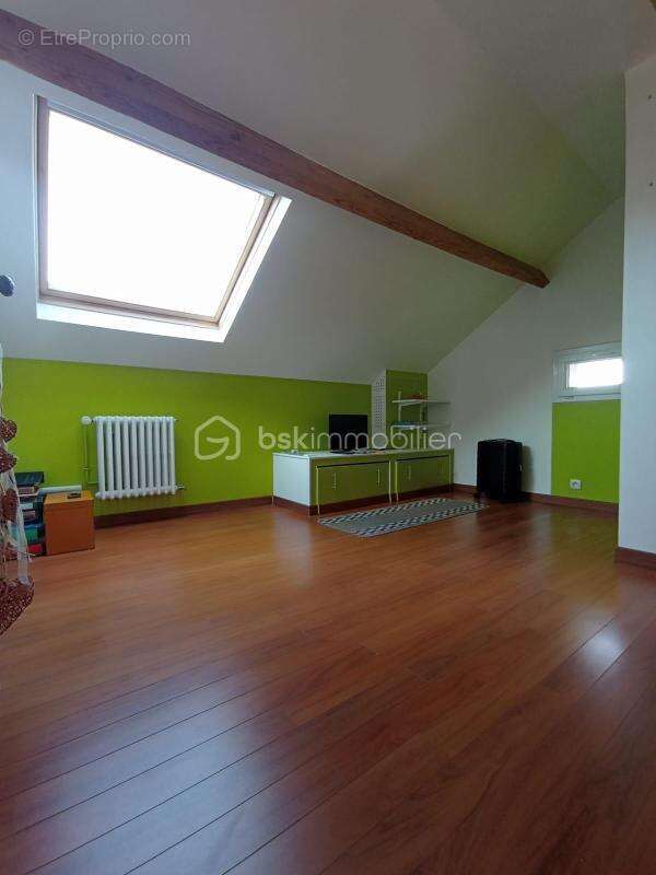 Maison de caractère R+1 de 166m² - photo 17