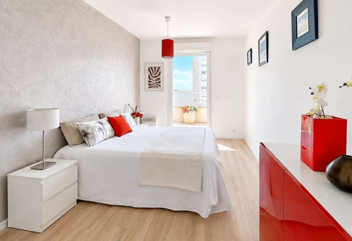 Appartement à HYERES