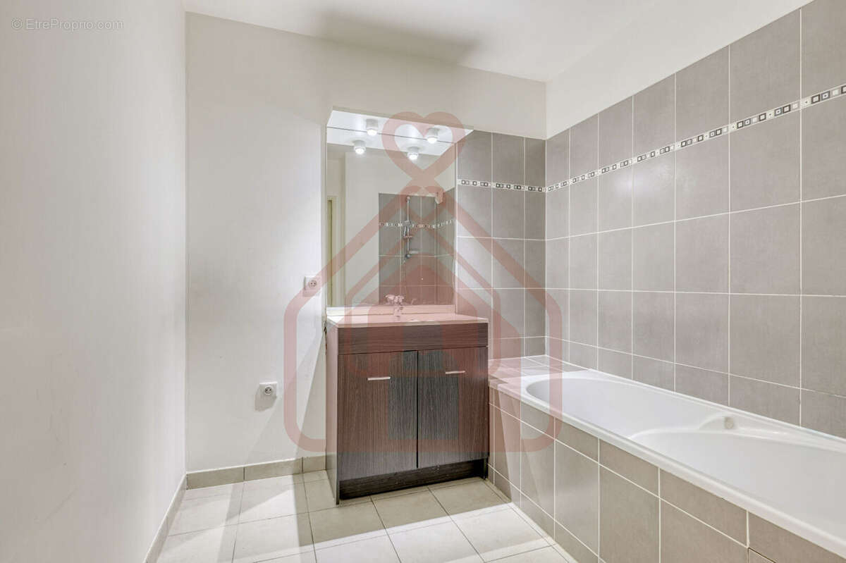 Appartement à LE KREMLIN-BICETRE