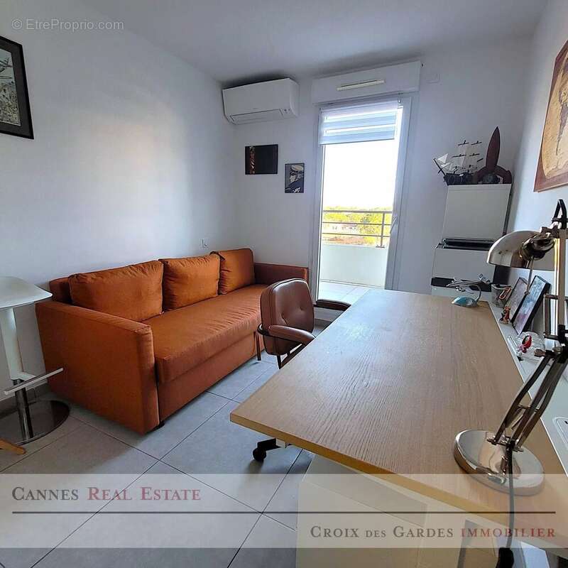 Appartement à FREJUS