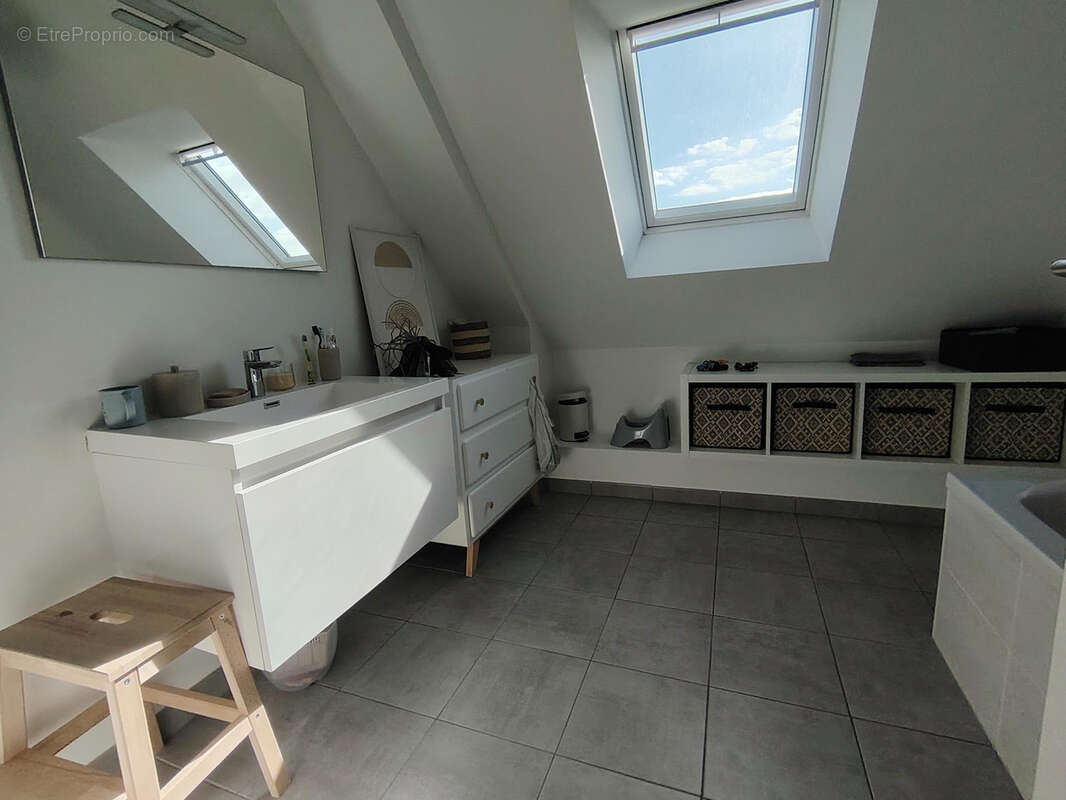 Maison à LA TURBALLE