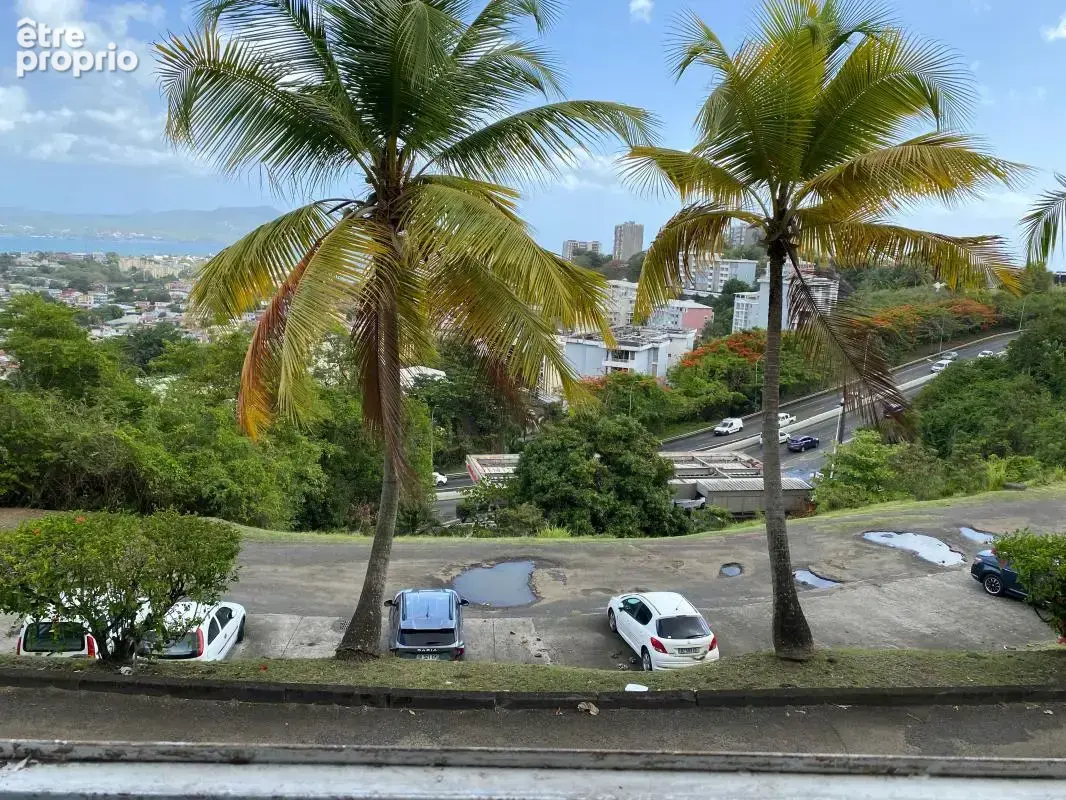 Appartement à FORT-DE-FRANCE