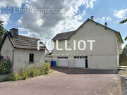 Maison à CONDE-SUR-VIRE