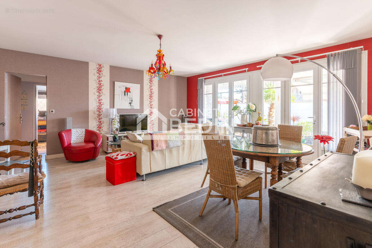 Maison à GUJAN-MESTRAS