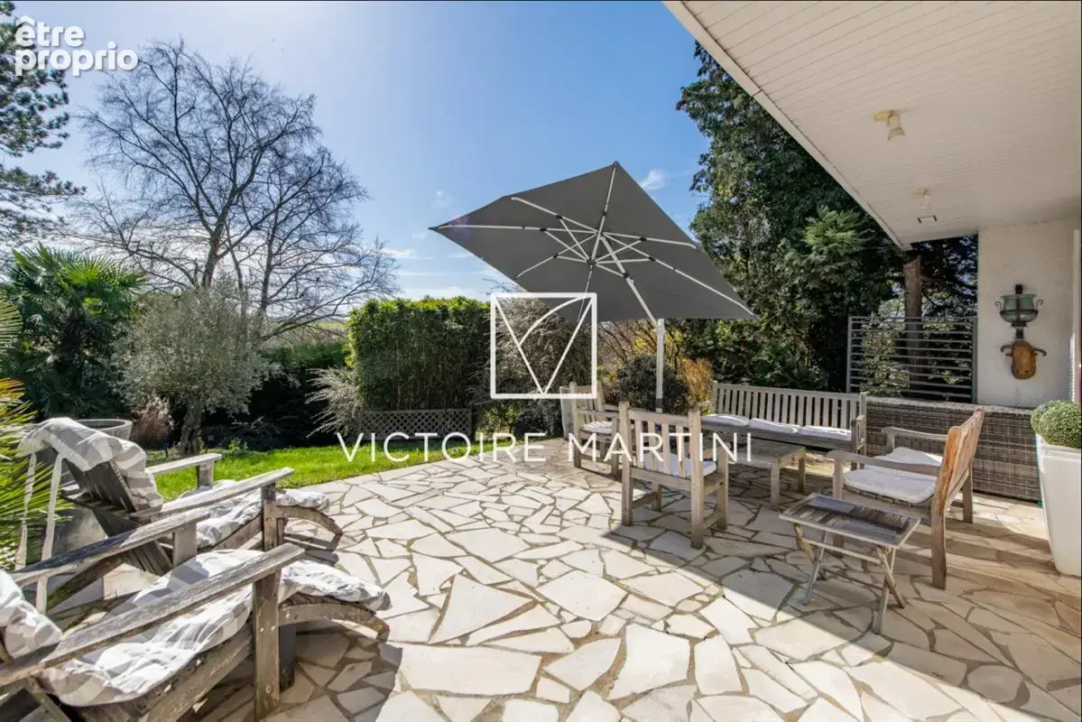 Maison 317 m² à Chavenay  - photo 4
