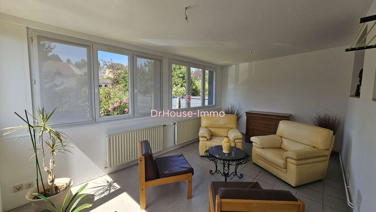 Maison 92 m² à Le Mans  - photo 4
