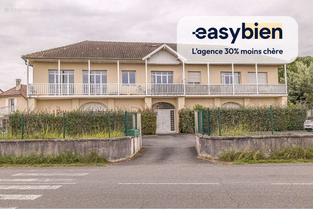 Appartement à SERRES-CASTET