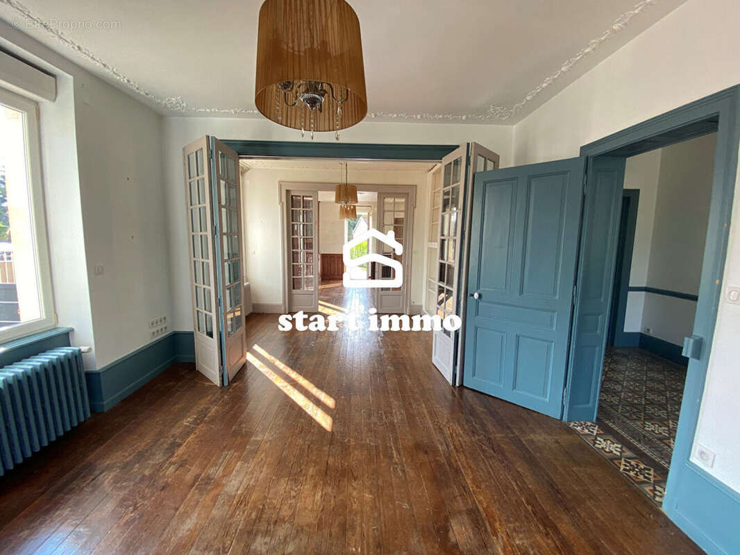 Maison à FOUGEROLLES