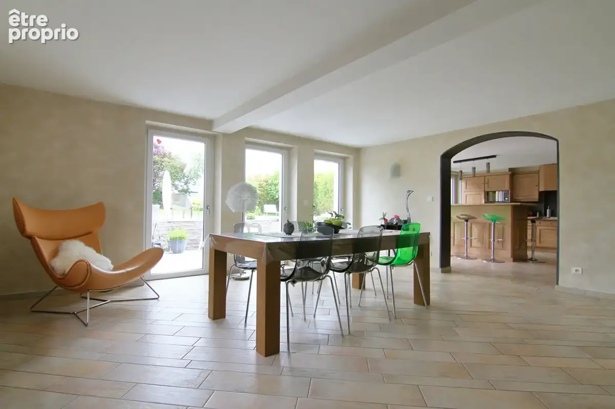 Maison 8 pièces 334 m² à vendre à Kuntzig (57970) - photo 2