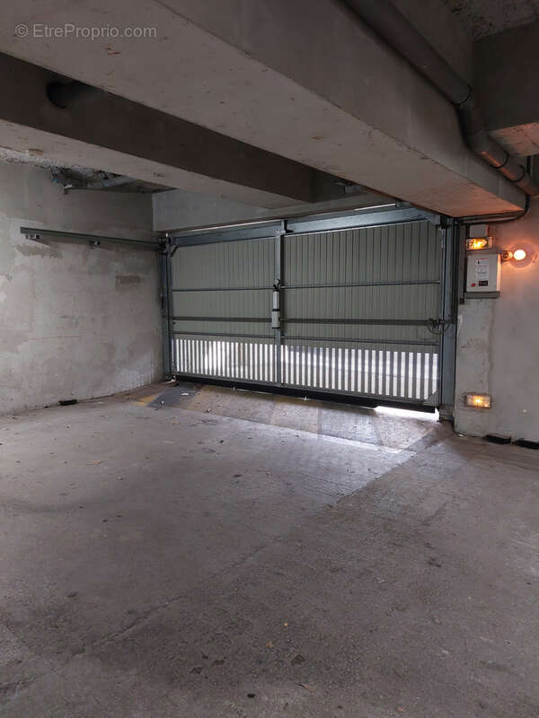 Parking à NICE