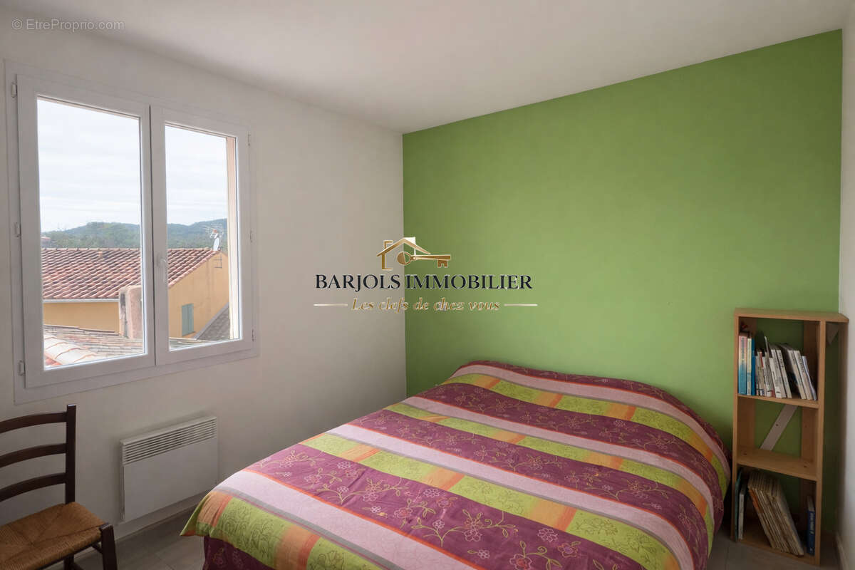 Maison à FLASSANS-SUR-ISSOLE