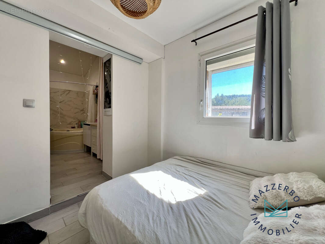 Maison à MARSEILLE-15E
