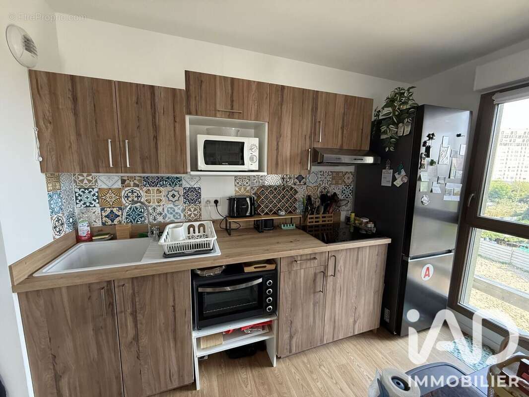 Appartement 85 m² à Stains  - photo 3