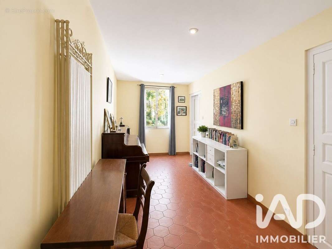 Maison 132 m² à Pomerols  - photo 5