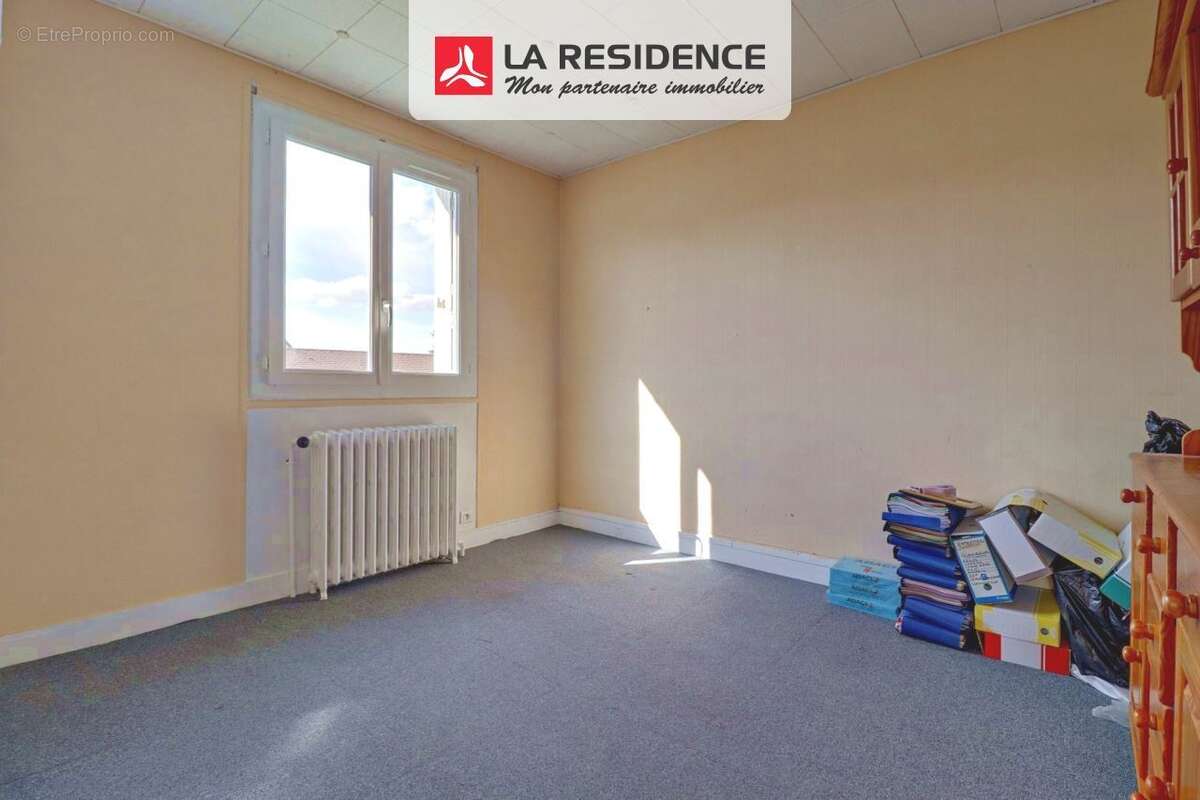 Maison 65 m² à Houdan  - photo 8