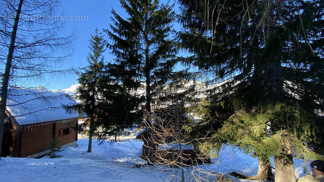 Terrain à SAINT-ETIENNE-EN-DEVOLUY