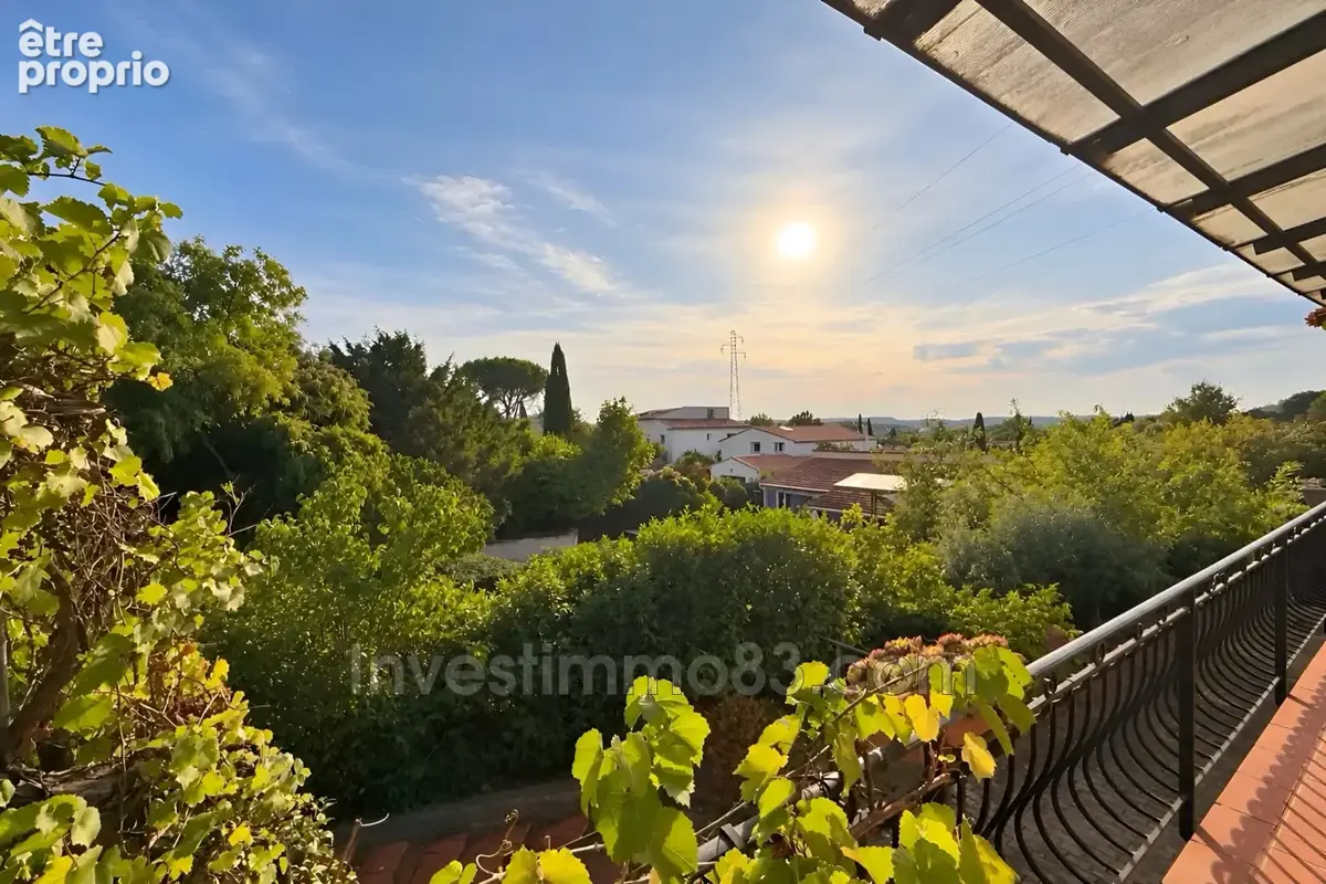 Maison 6 pièces 186 m² à vendre à Bouc-Bel-Air (13320) - photo 2
