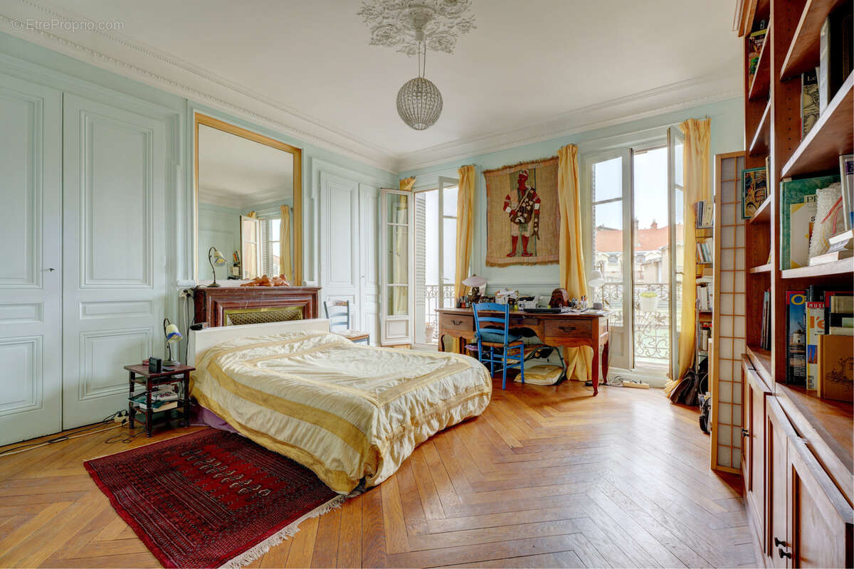 Appartement à LYON-1E