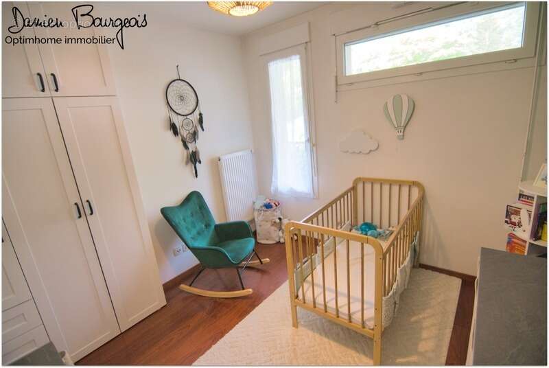 Appartement à ECHENEVEX