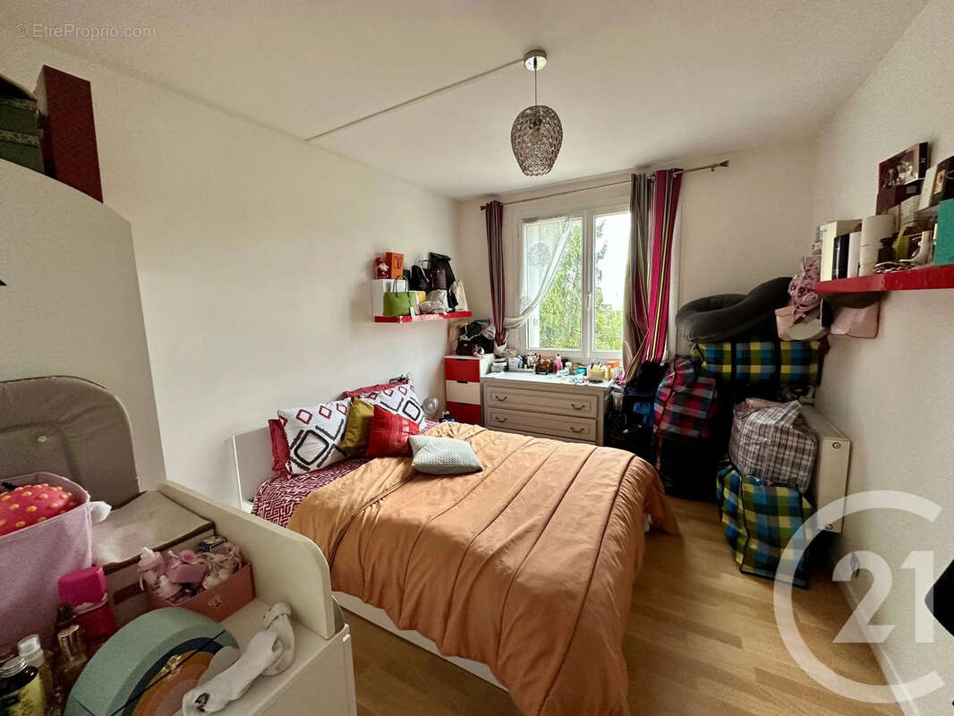 Appartement à THORIGNY-SUR-MARNE