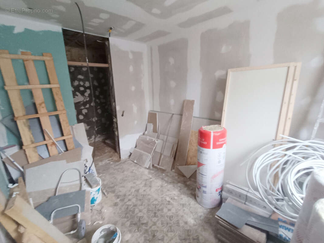 Maison 3 chambres à finir de rénover - photo 4