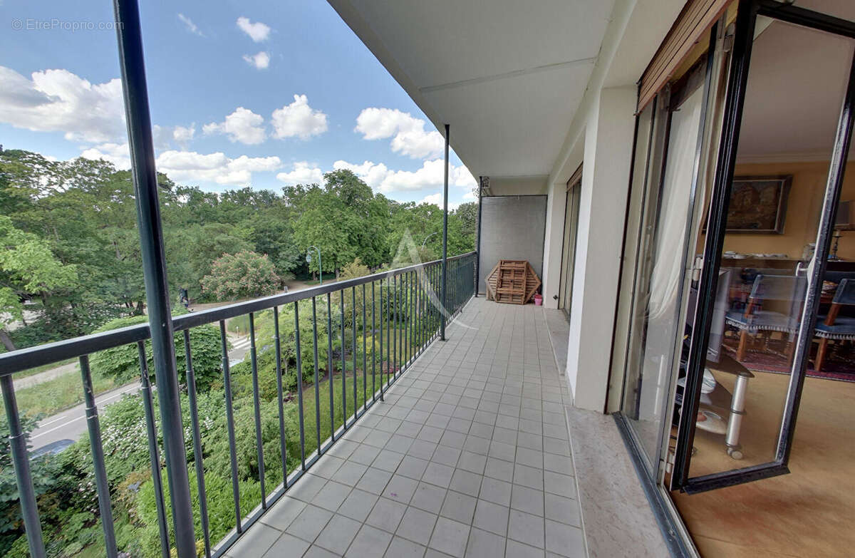 Appartement à NOGENT-SUR-MARNE