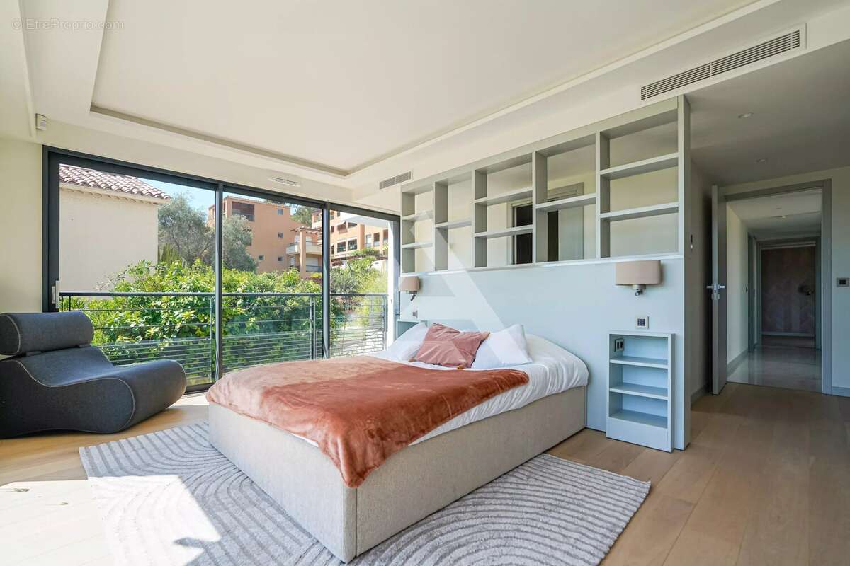 Appartement à SAINT-JEAN-CAP-FERRAT