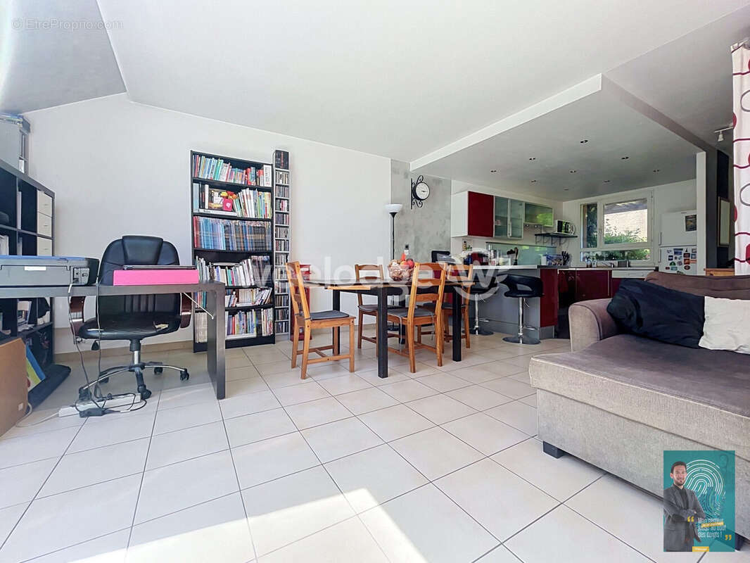 Maison 82 m² à Jouy-Le-Moutier  - photo 6