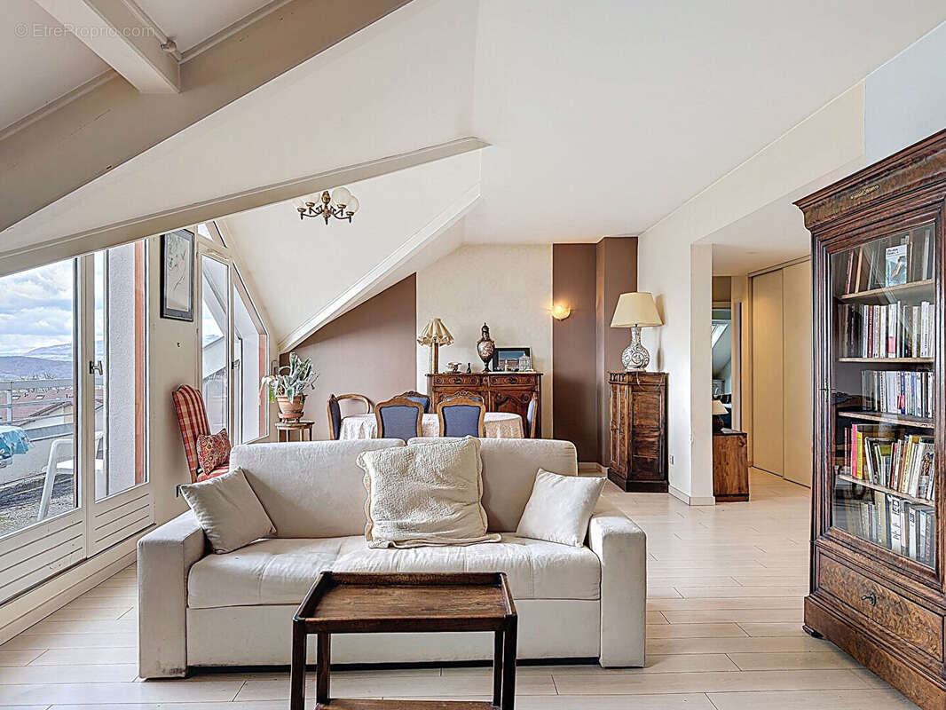 Appartement à VILLAZ