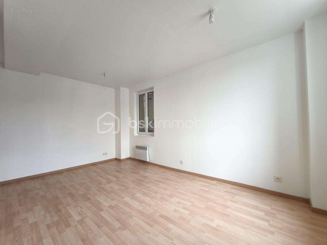 Maison à LIZY-SUR-OURCQ