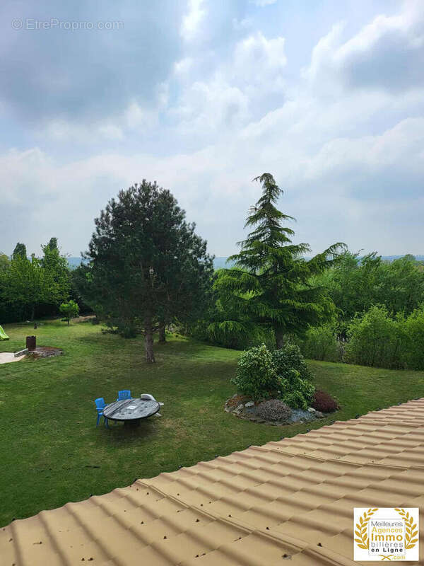 Maison à CONDE-SUR-SARTHE