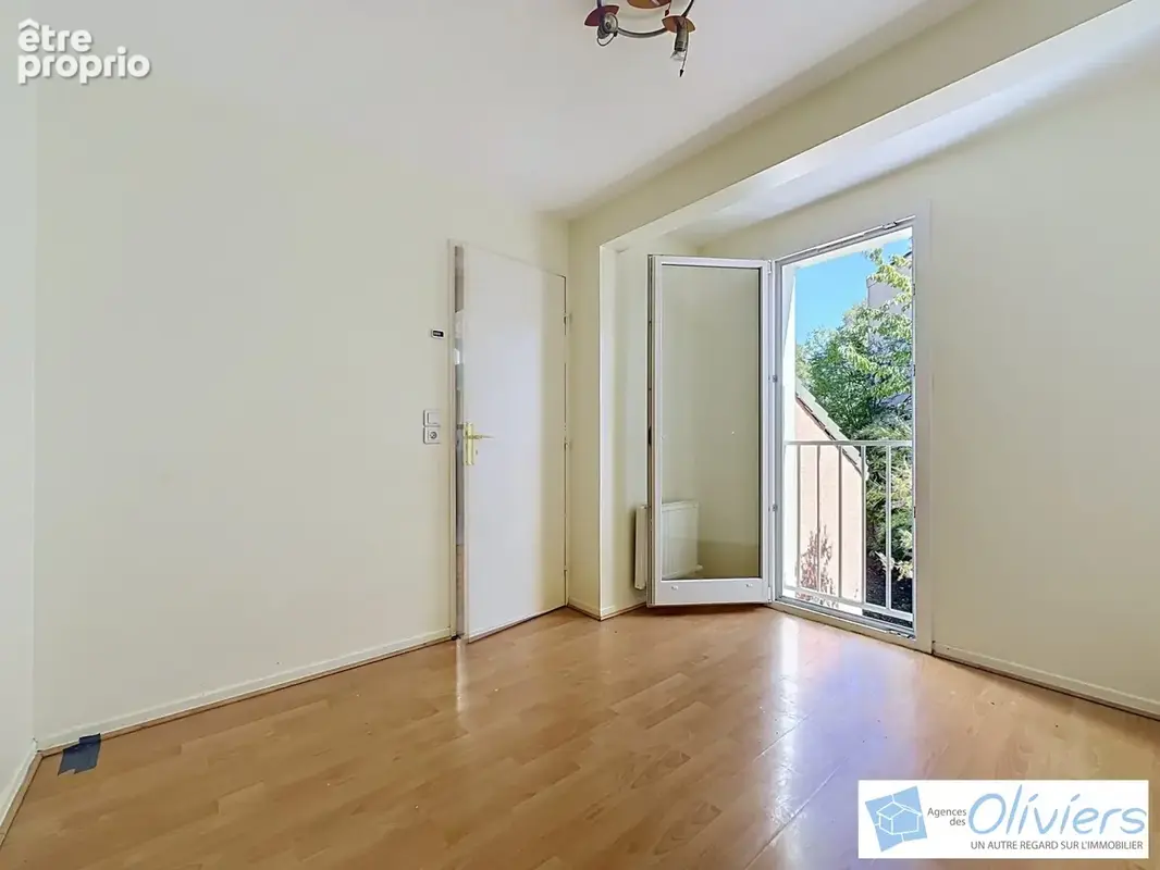 Maison 4 pièces 90 m² à vendre à Voisins-Le-Bretonneux (78960) - photo 8