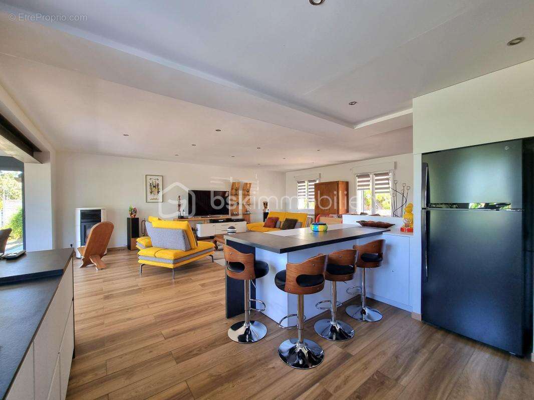 Maison lumineuse_ 3 chambres _ garage et jardin !!! - photo 9