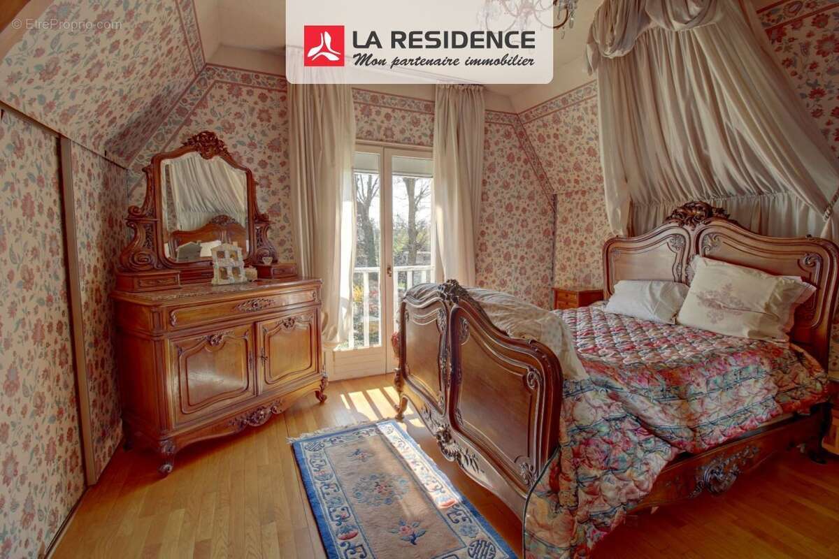 Maison à CONFLANS-SAINTE-HONORINE