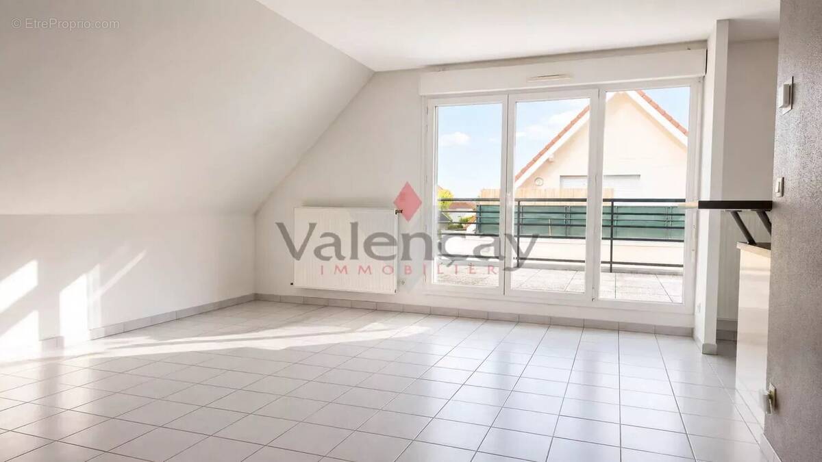 Illzach 2P  lumineux avec terrasse -garage- parking et cave - photo 2