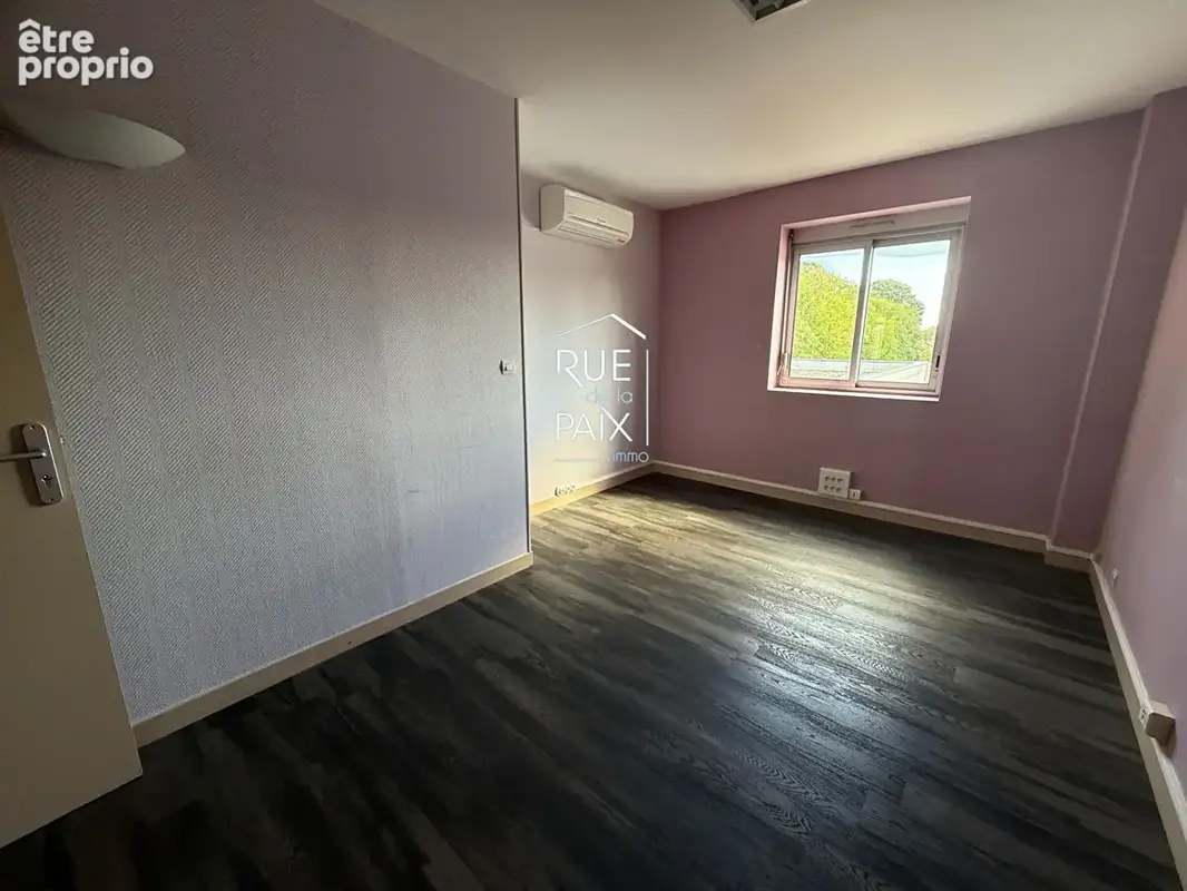 appartement / bureaux Chatellerault 5 pièce(s) 164.87 m2 - photo 4