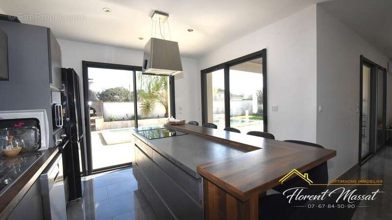 Maison à SAINT-SULPICE