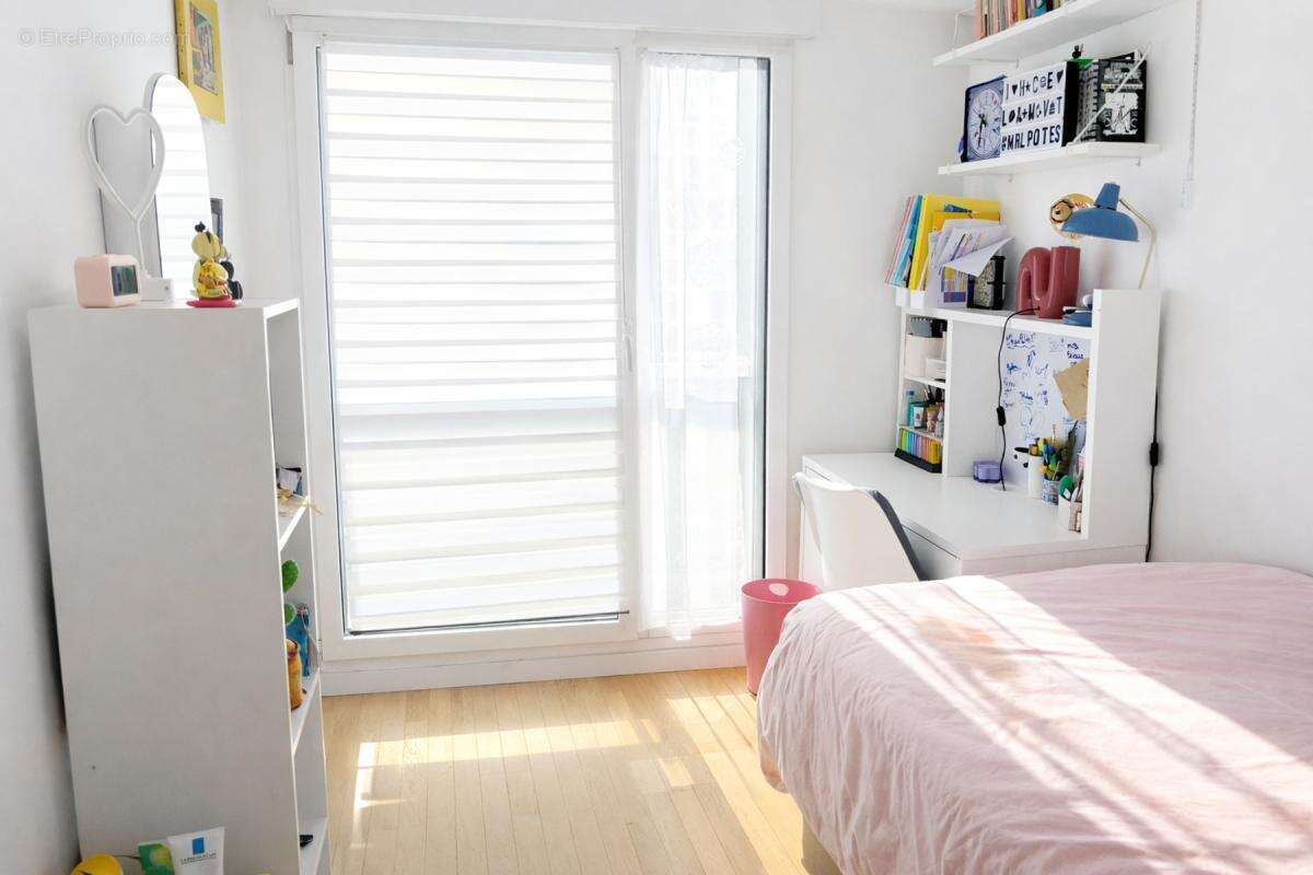 Appartement à CLICHY